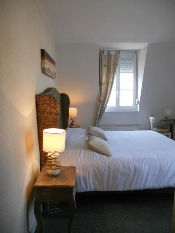 Hotel Des Falaises Villers-sur-Mer Bilik gambar